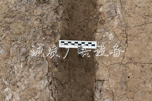 西安：新寺遺址周邊路牌發(fā)現(xiàn)西漢中晚期古代道路