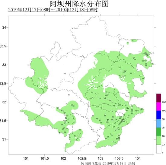 阿壩州理縣出現(xiàn)大雪太陽能垃圾桶天氣 最大降雪量為5.8毫米