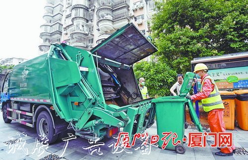 廈門建立“垃圾分類直運(yùn)宣傳欄”模式 專車收運(yùn)直達(dá)處理廠