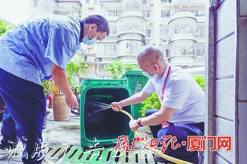 廈門建立“垃圾分類直運(yùn)宣傳欄”模式 專車收運(yùn)直達(dá)處理廠